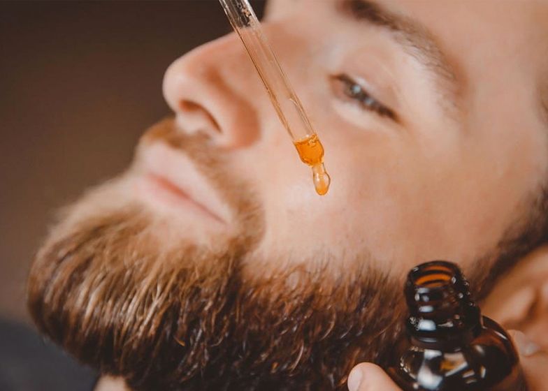 Huile de barbe homme pipette